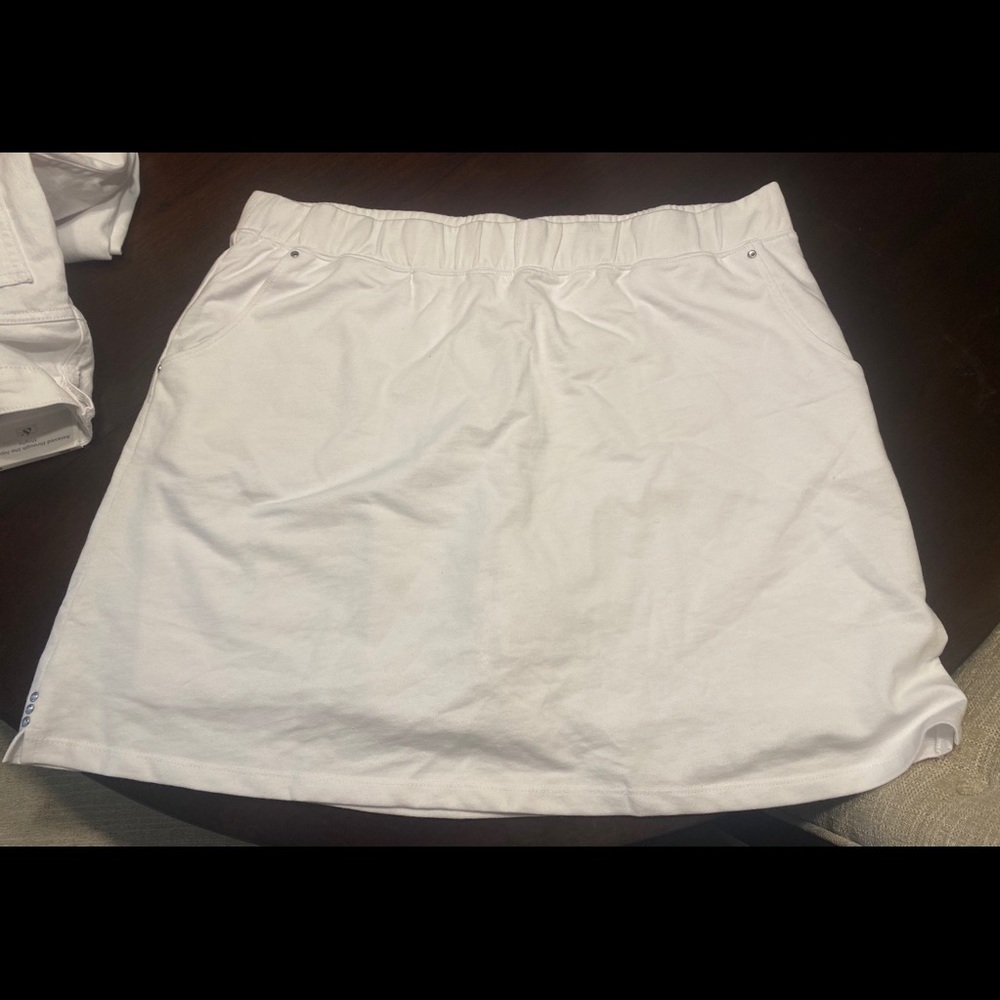 Skort